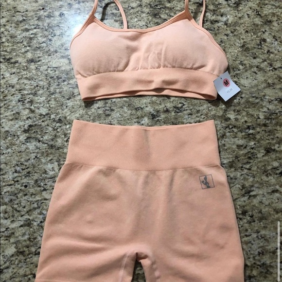 Matching Set(BRAND NEW WITH TAGS!) - Picture 2 of 2